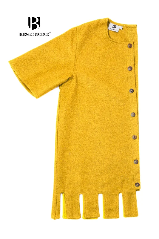 Right Side Surcoat Aleran Yellow