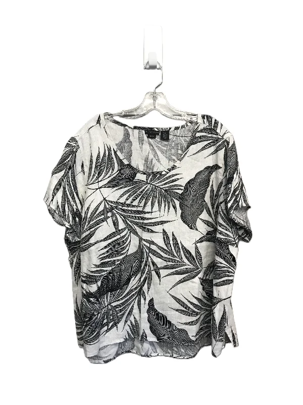 Floral Print Top Short Sleeve By Tahari By Arthur Levine, Size: 2x