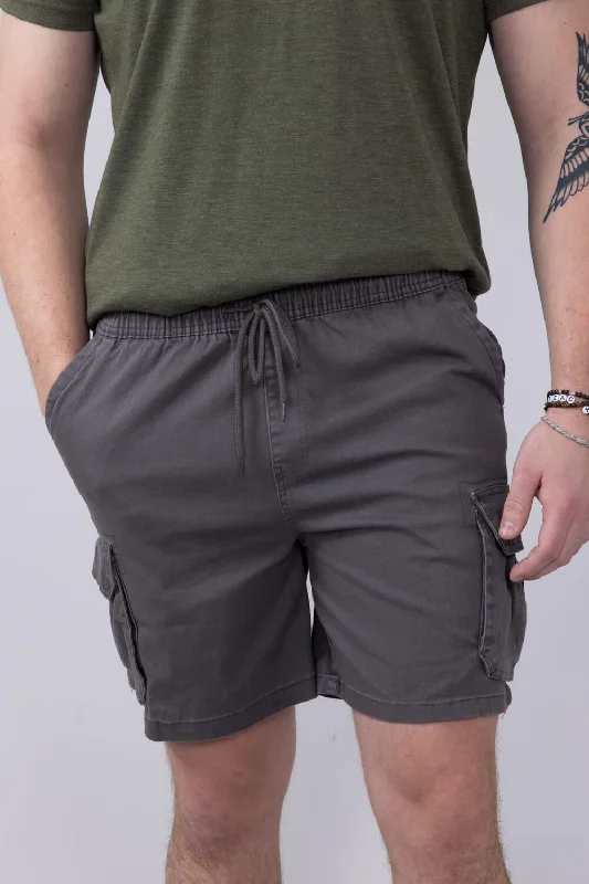 Brooklyn Cloth Washed Twill Shorts for Men in Charcoal | BSMJ157S-CHR