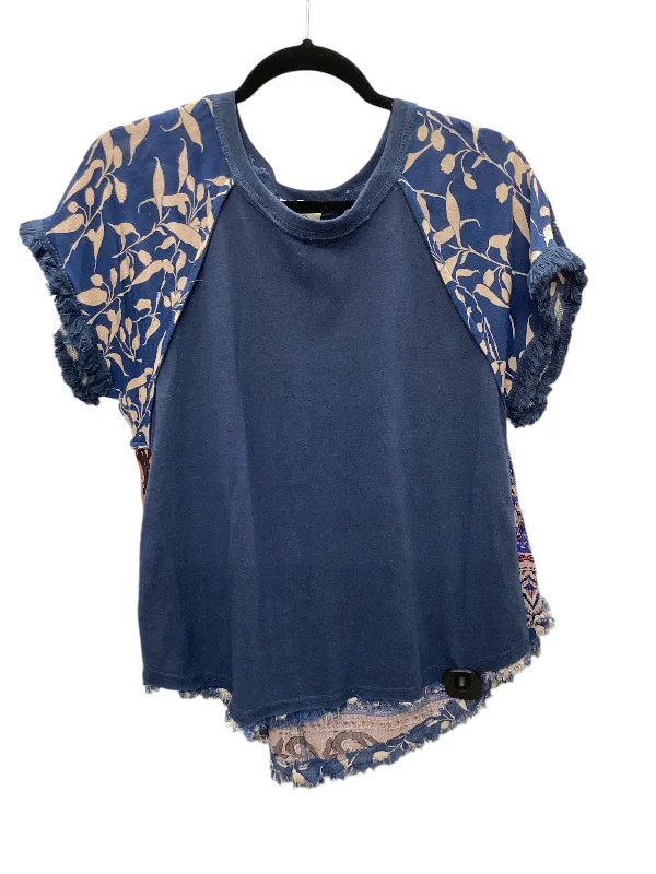 Top Short Sleeve By Umgee In Blue, Size: S