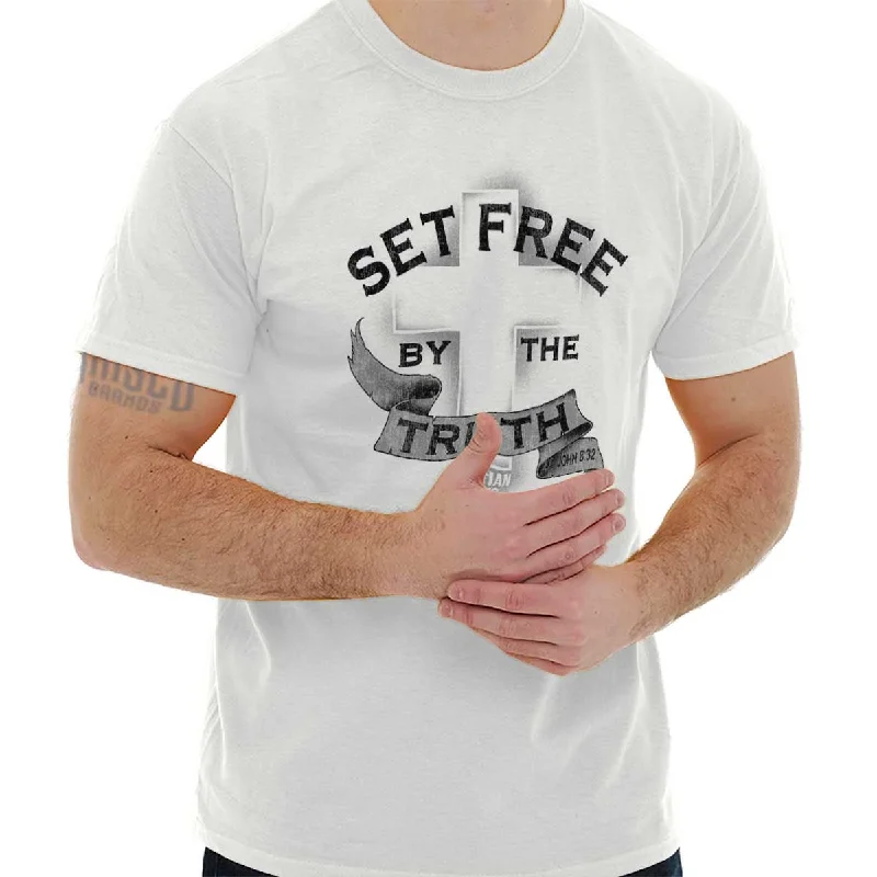 Set Free By Truth T Shirt Refined Men's Velvet